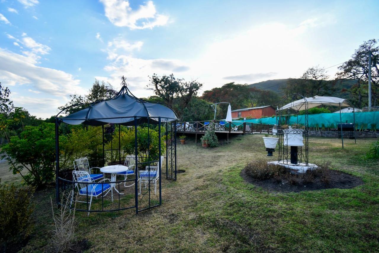 Hostal El Cerrito San Lorenzo Exterior photo